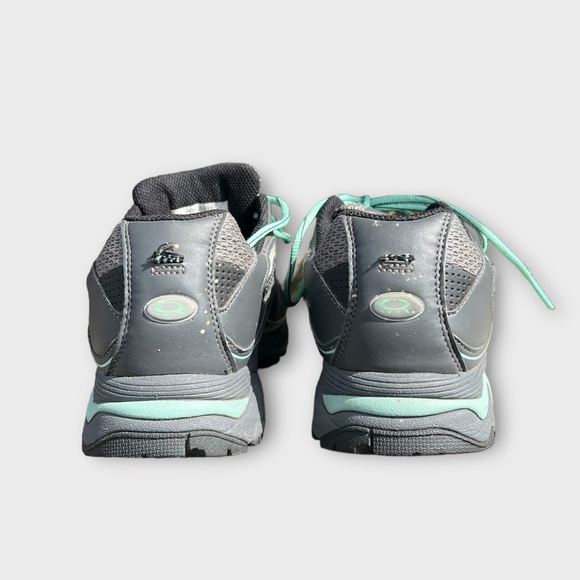 Wind River hiking boots size 10 in great condition. - Picture 5 of 5